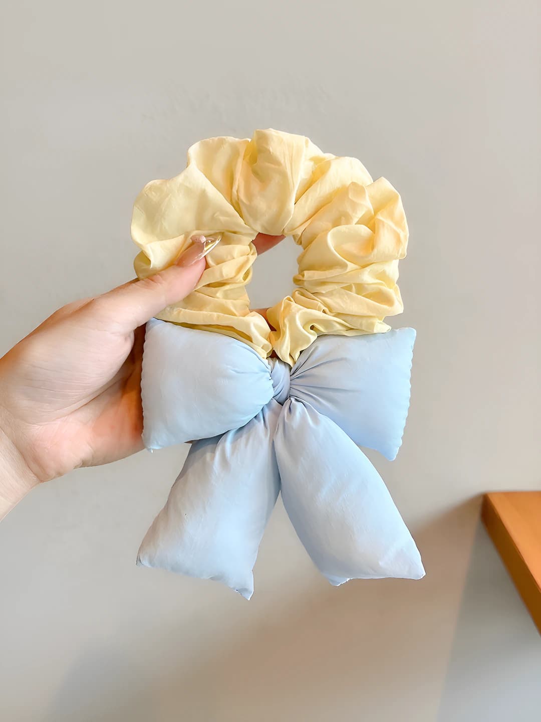 Blue ~10 cm