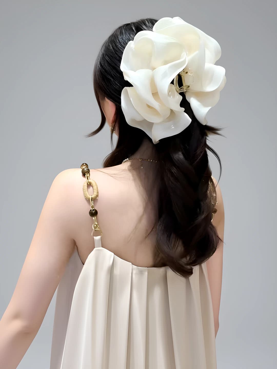 Beige clip, 13 cm