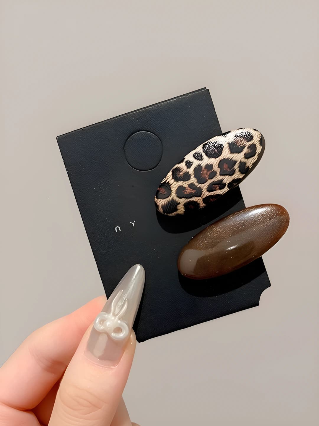 2# Kofe rangli leopard 2 to'plam - 4cm
