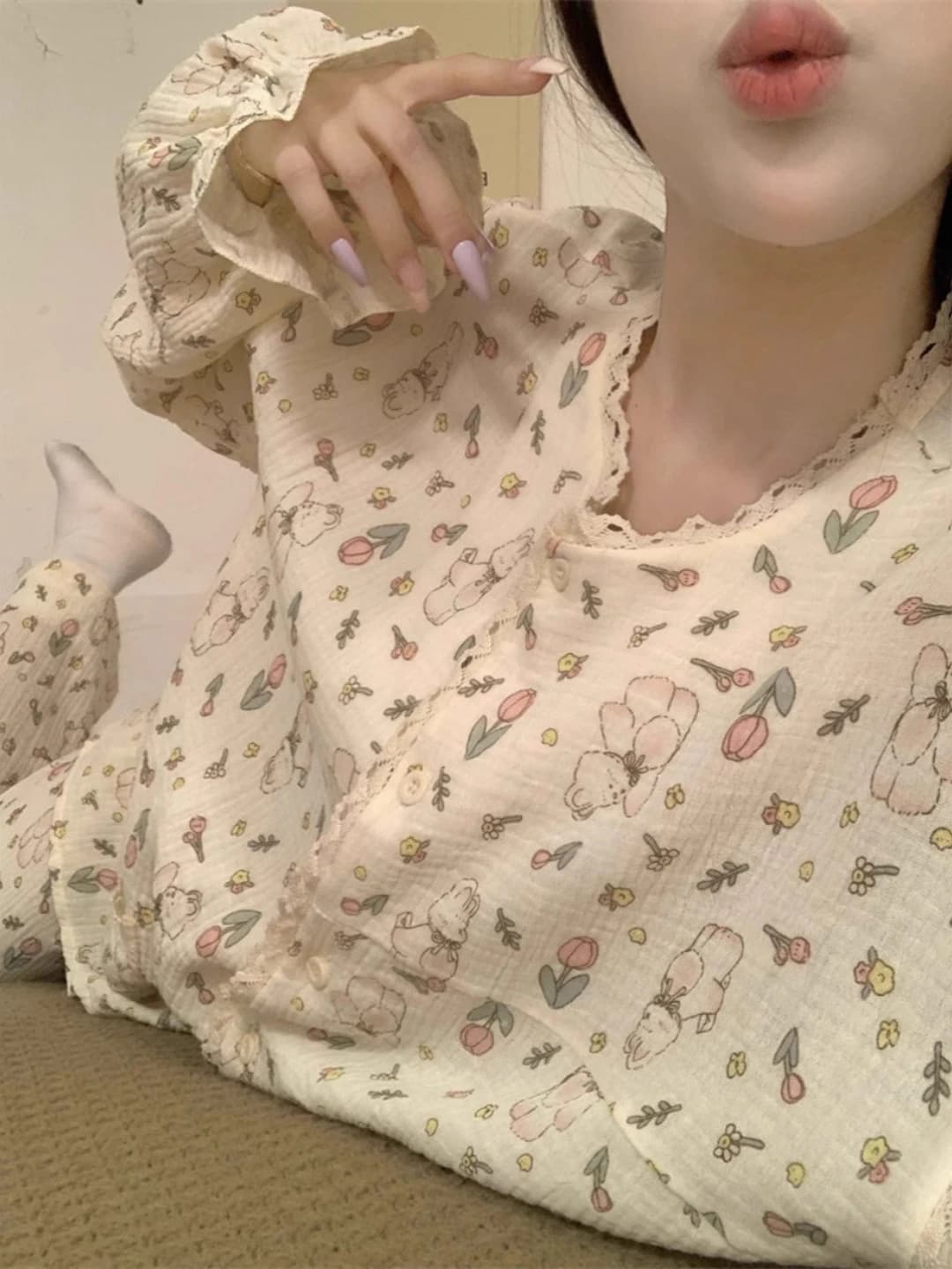 Ayollar uchun bahor-kuzgi uzun yengli pijama to'plami: dumaloq yoqa, uzun shim, elastik, havo o'tkazuvchan, uy kiyimi
