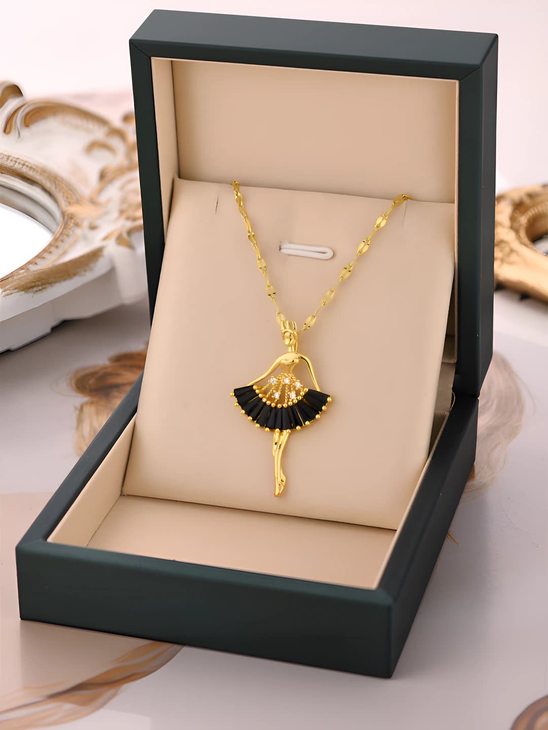 8986-Gold black