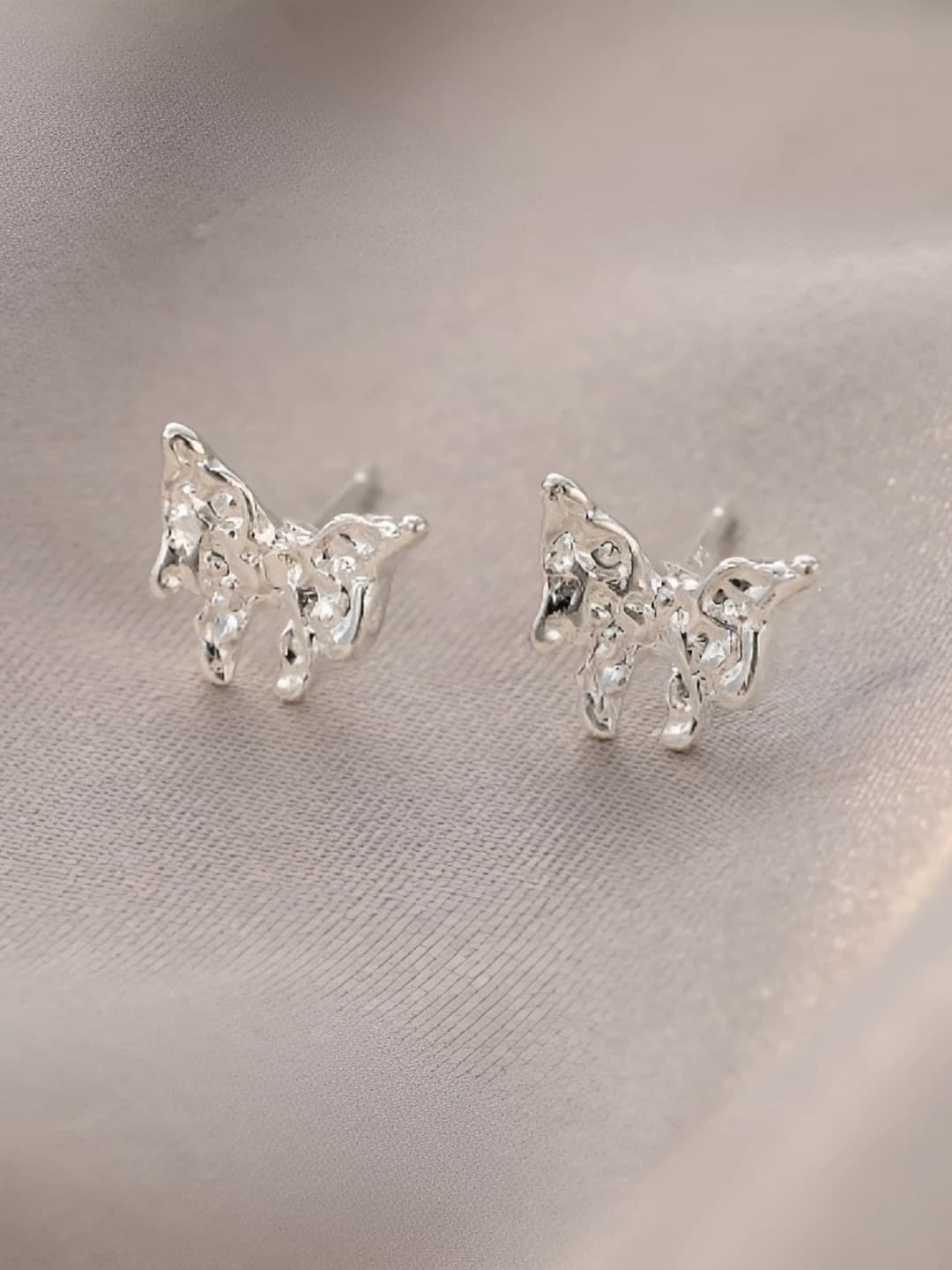 2# Butterfly studs