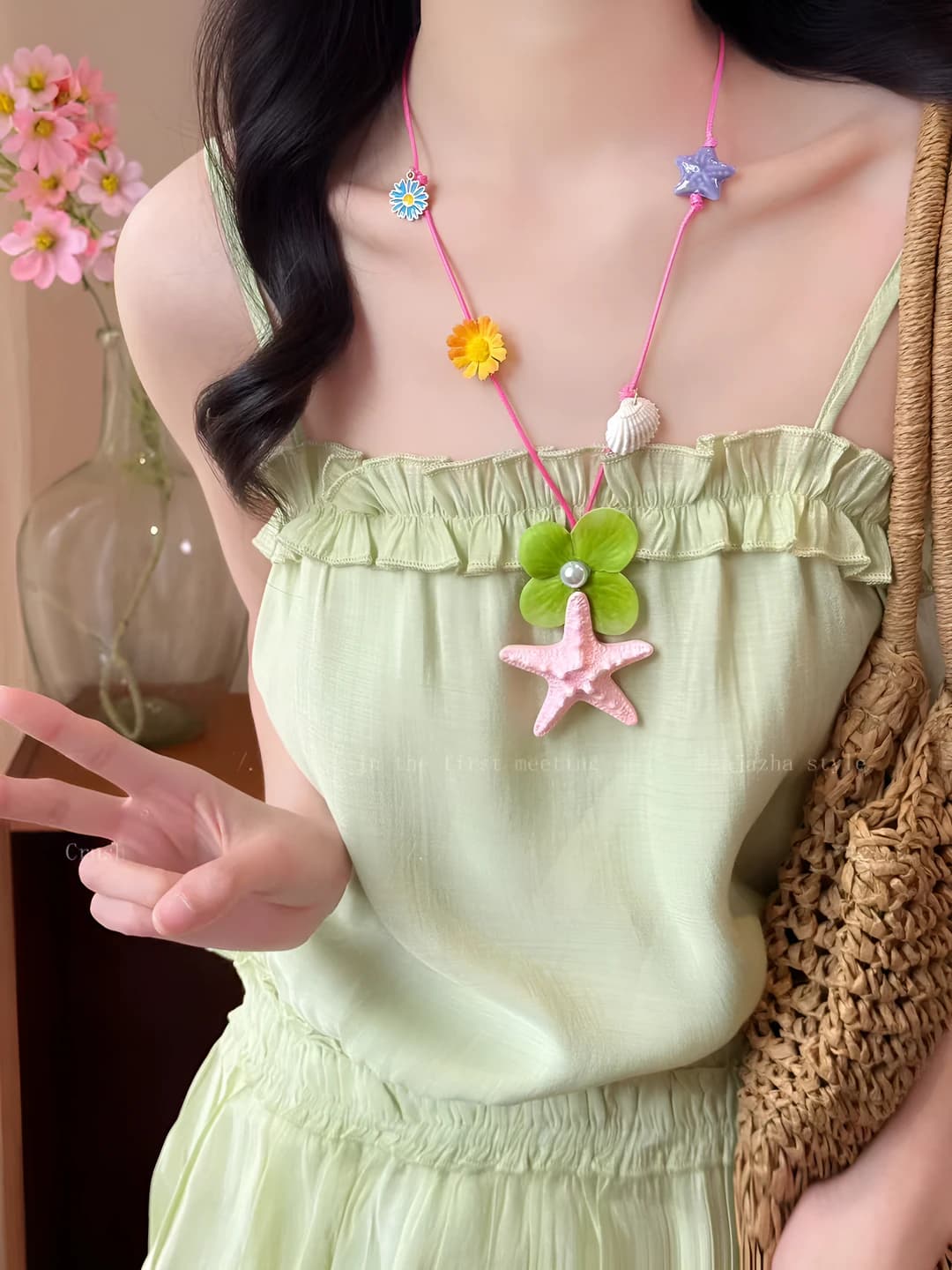 Pink sea star flower necklace