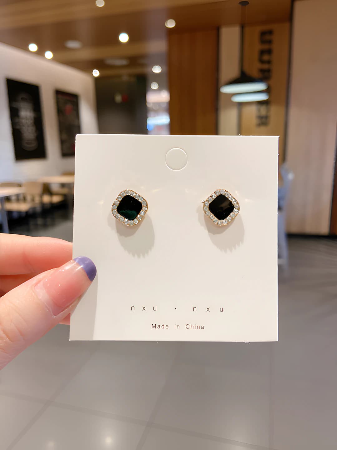 40# Black square diamond