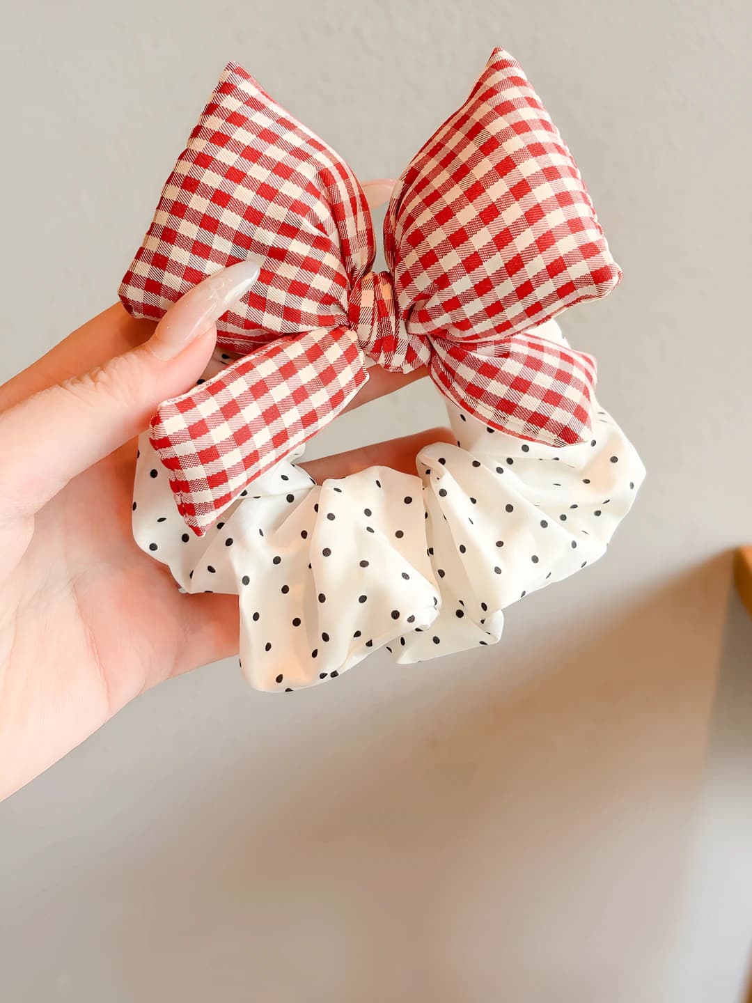 1# Red plaid dots ~12cm