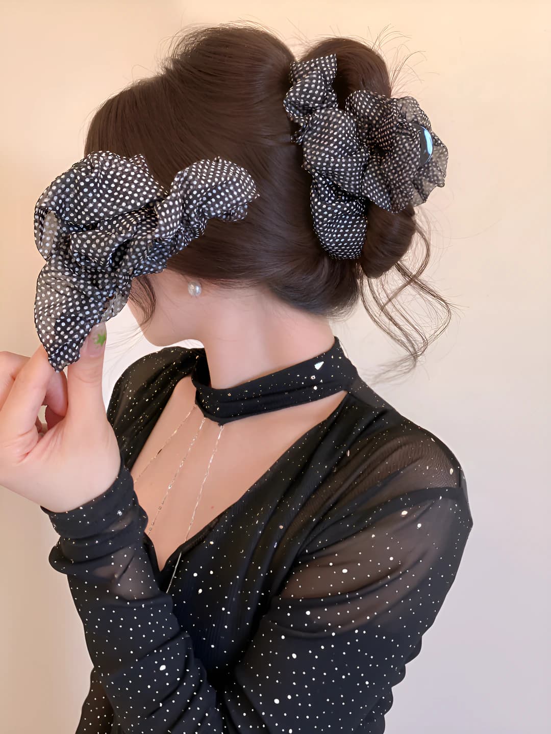 Women's polka dot mesh claw hair clip for volume
