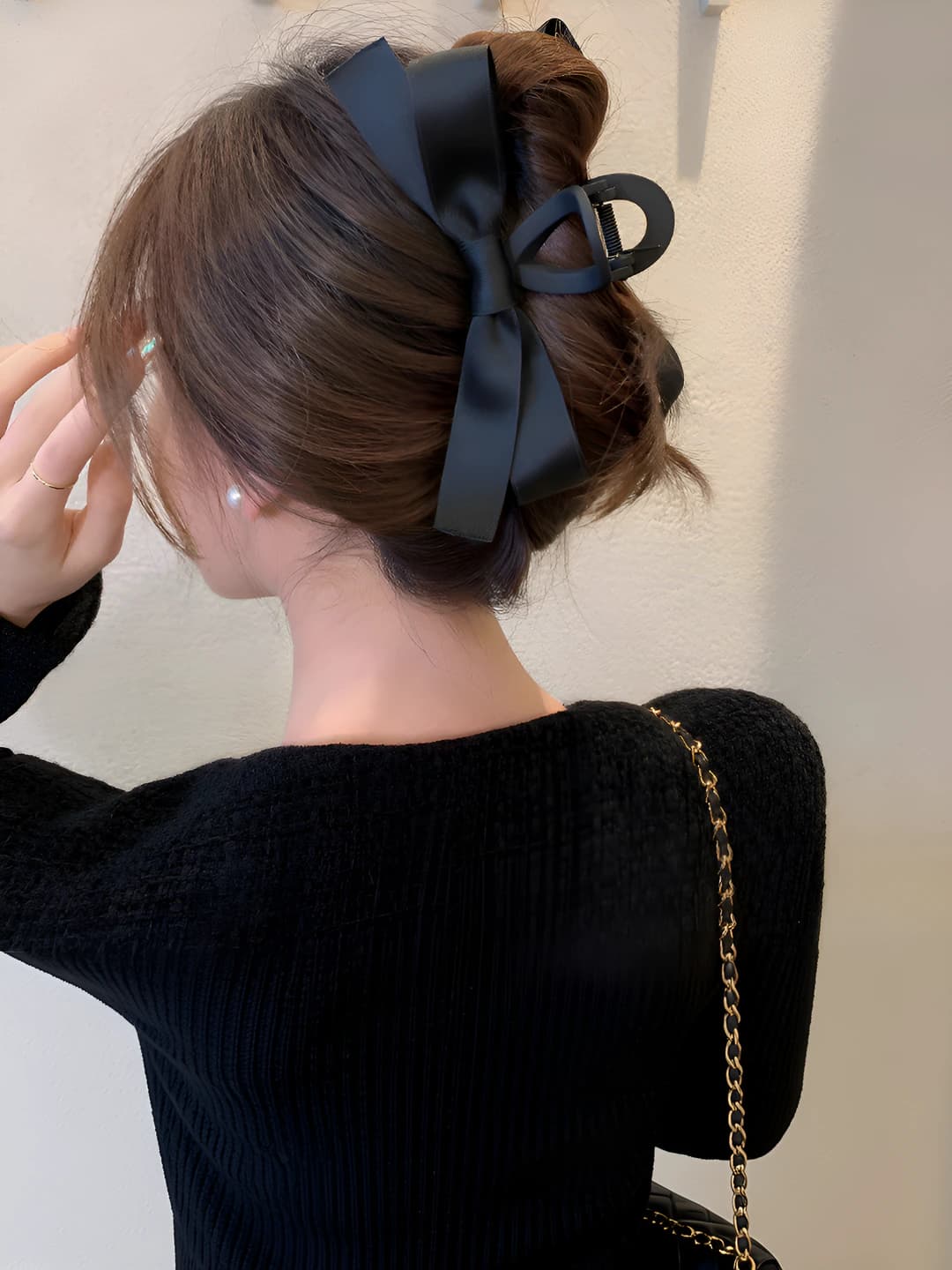 1# Black matte bow clip 11 cm