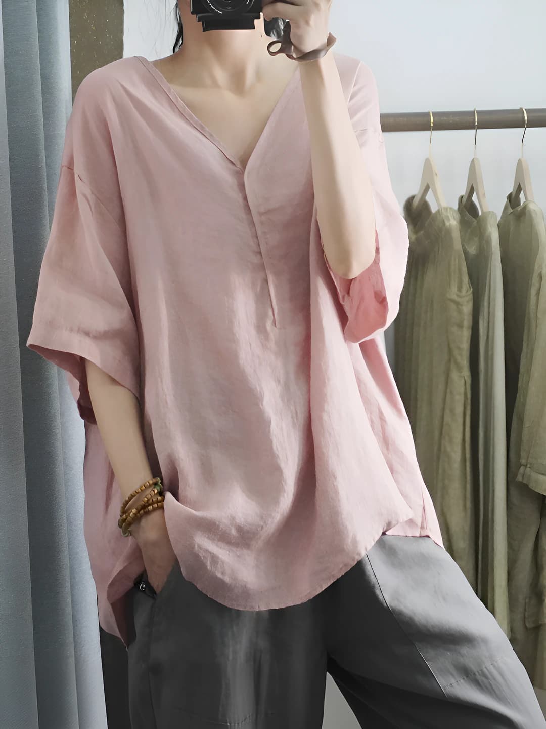Women's plus size loose fit V-neck solid colour casual t-shirt