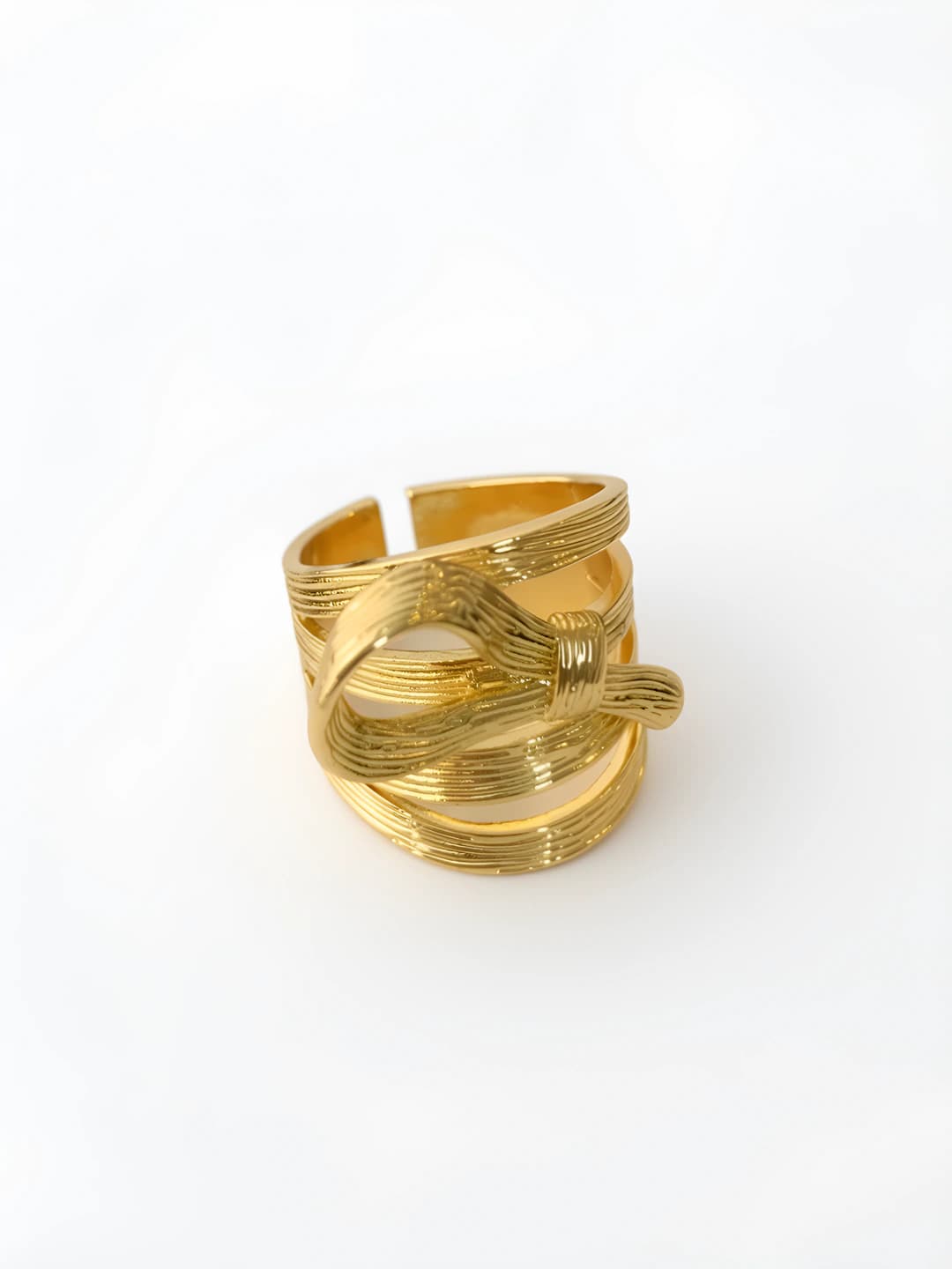 Gold bow ring