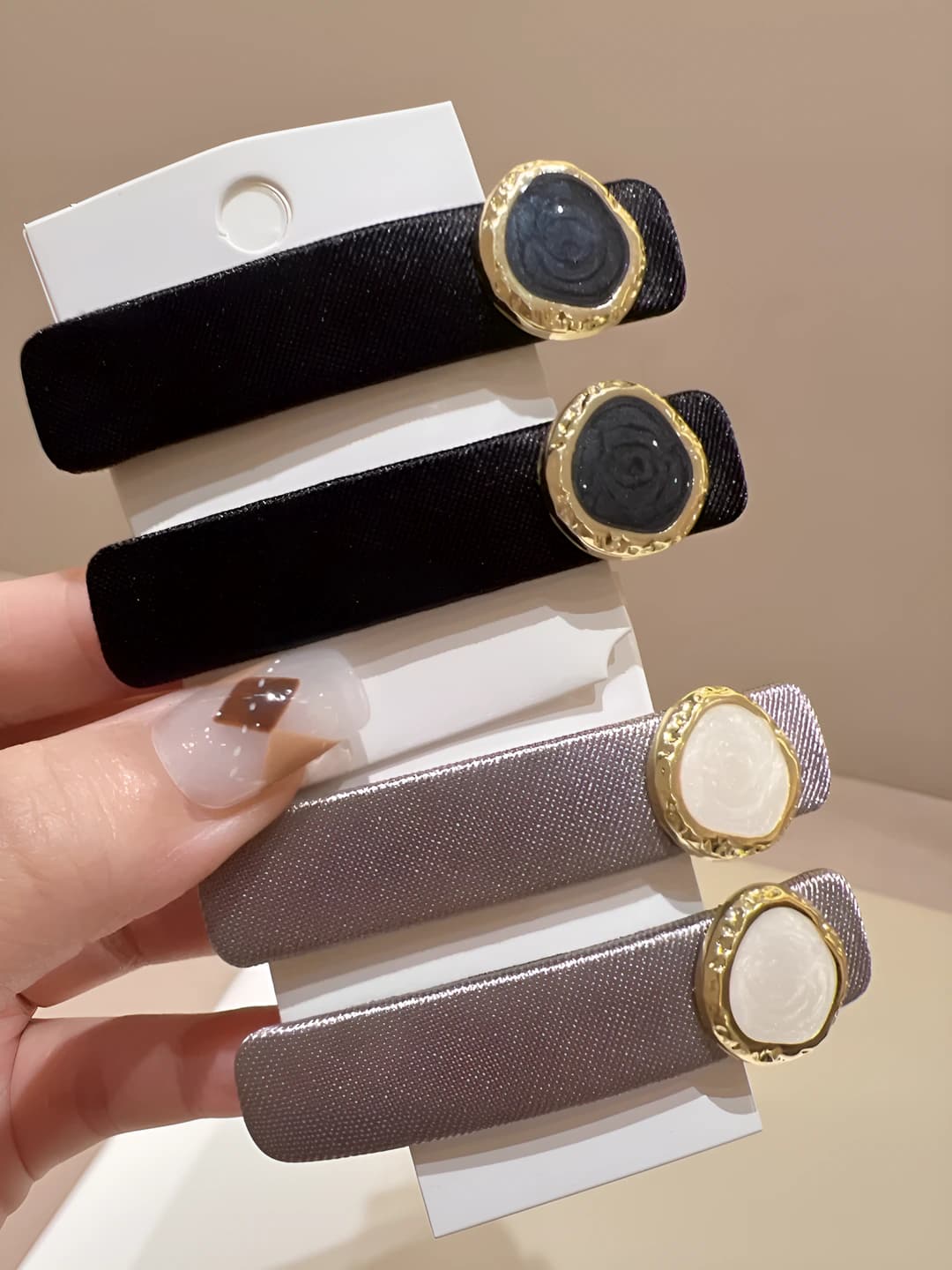 Women's Korean style black BB hair clips with satin finish for autumn-winter