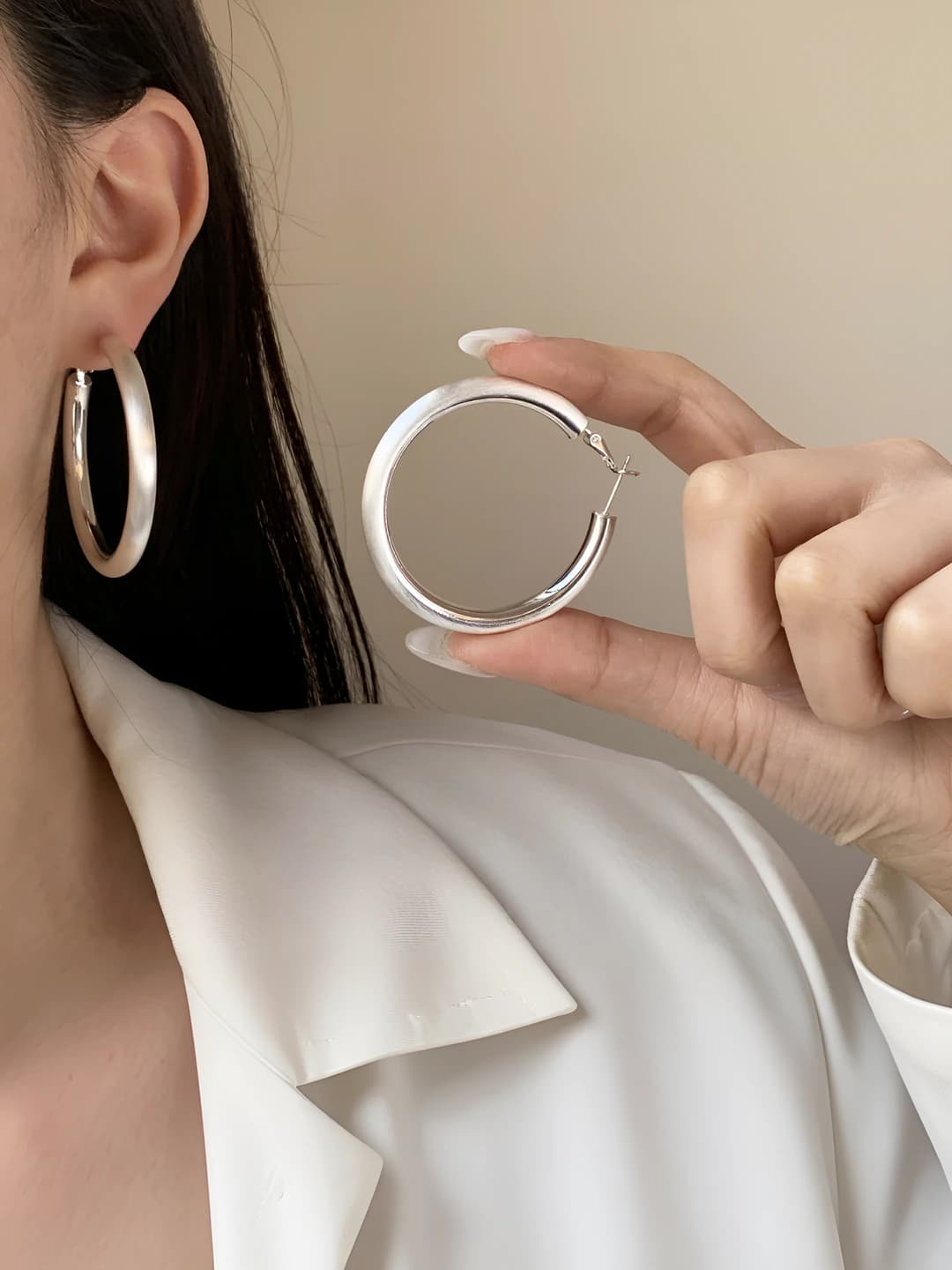 Women's geometric circle hoop earrings, copper material, design element: circles, style: ins