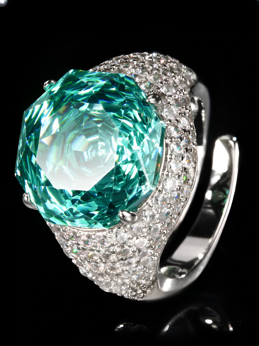 Кольцо с Paraiba зелёным в огранке Millennium