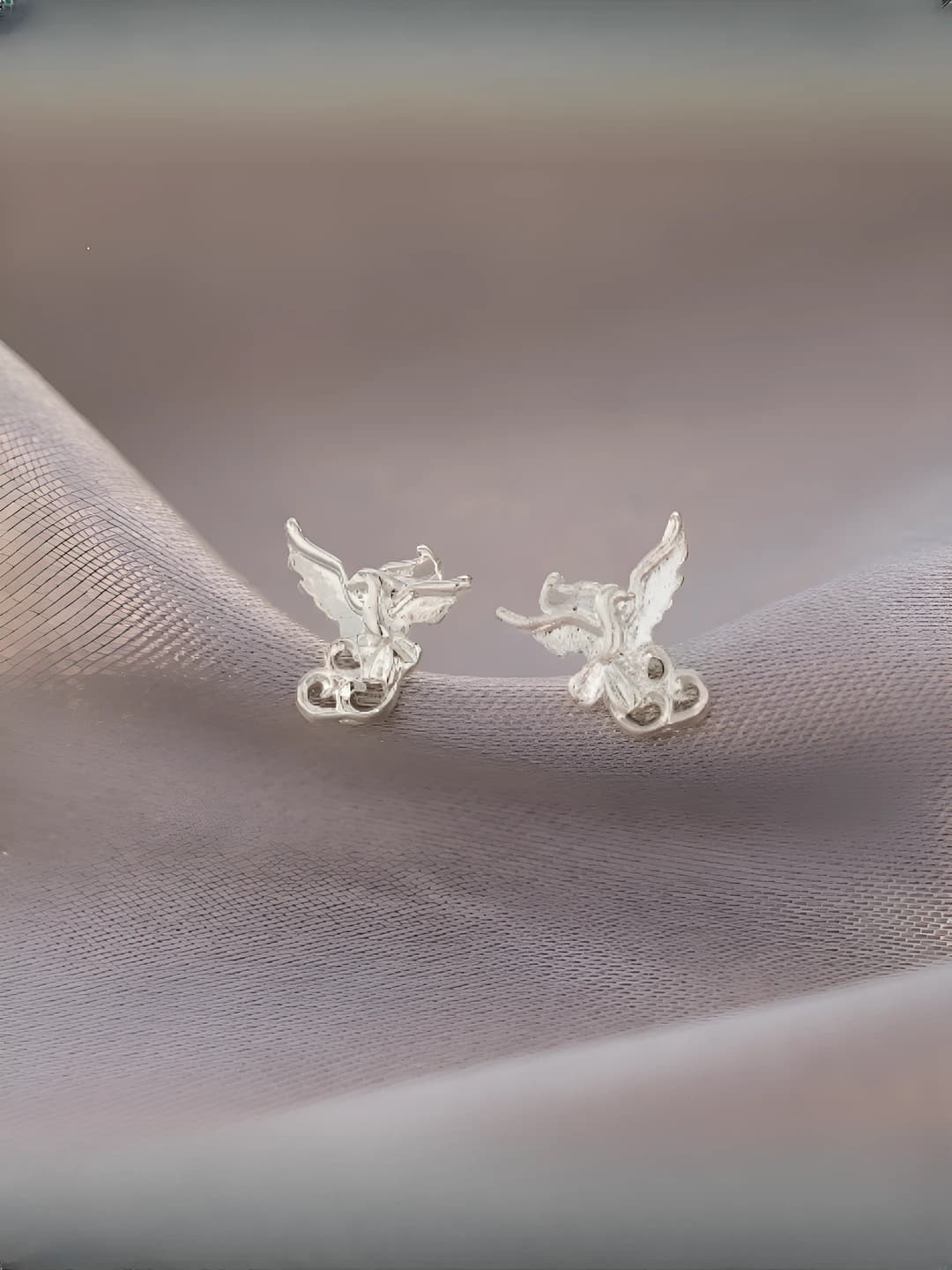 6# Phoenix stud earrings