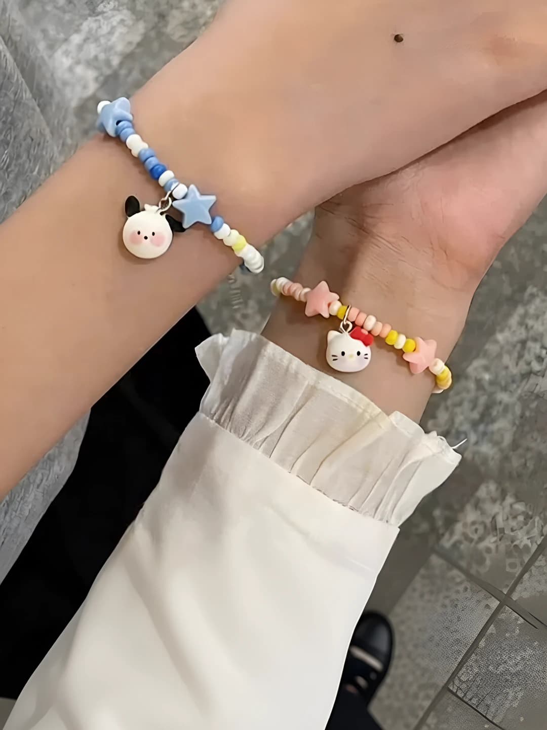 Sanrio KT mushuk va Pochacco qo'ng'iroq rangli sozlanadigan baliq zanjiri, ayollar uchun