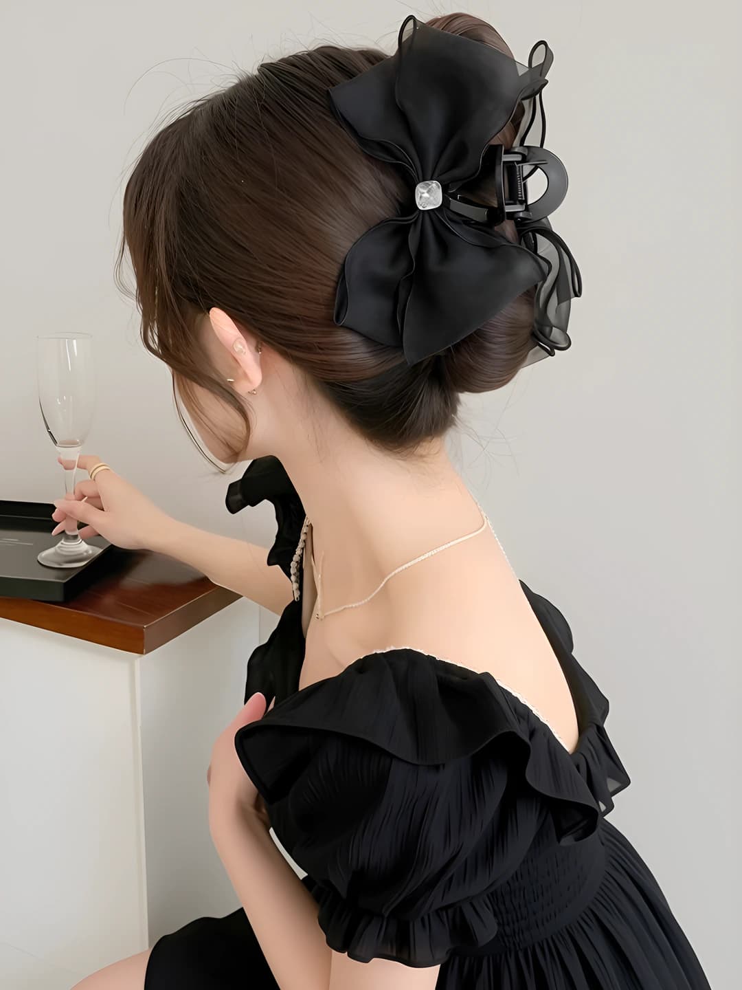 1# Black mesh crystal clip 11 cm, 16.5 cm