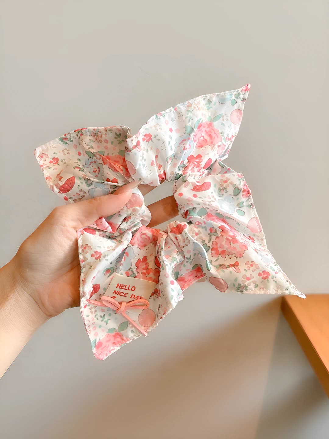 3# Розовый мелкий цветочный квадратный платок-резинка ~21*22 см