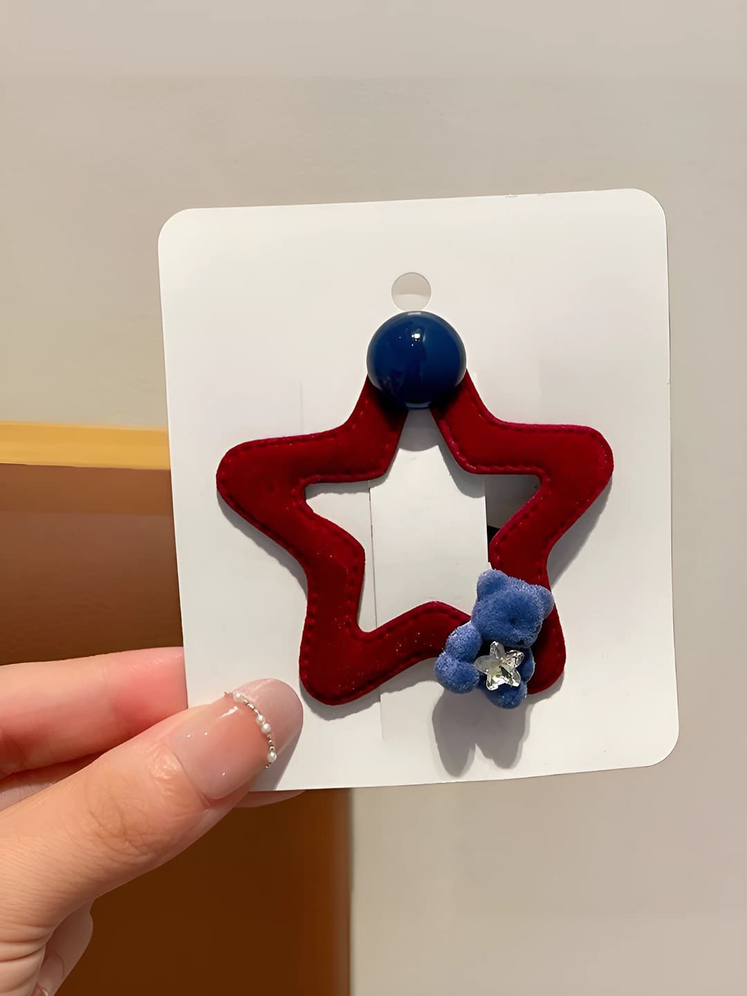 2# Red five-pointed star hair clip 1 pc