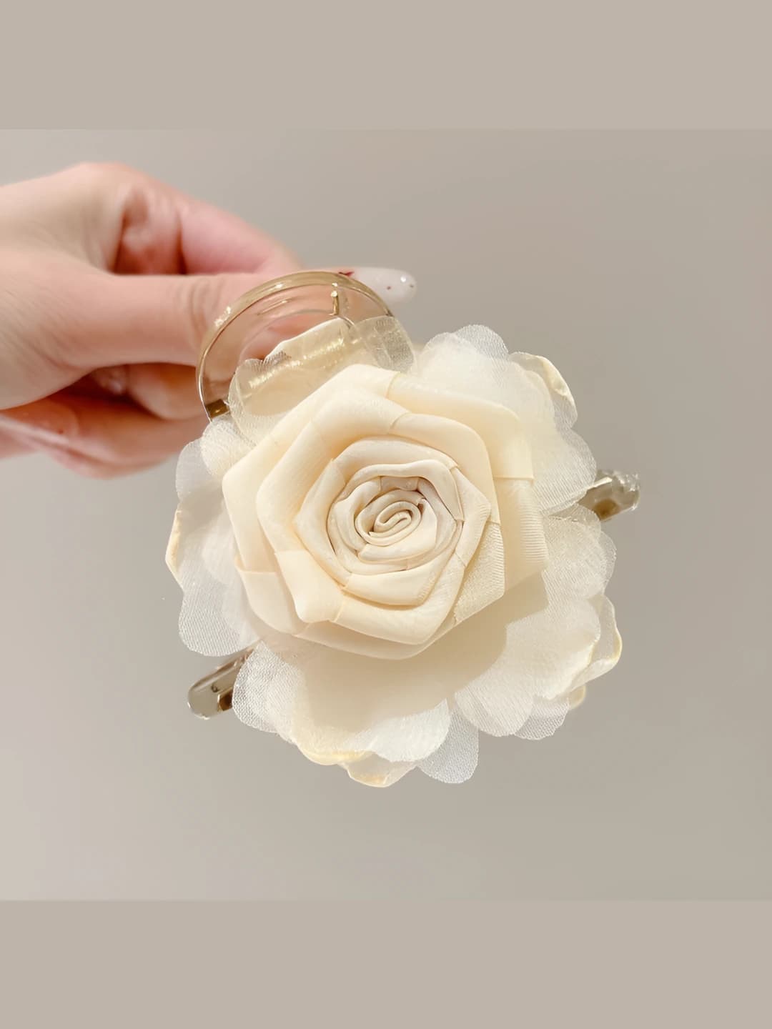 12# Bej gulli qisqich 8 sm