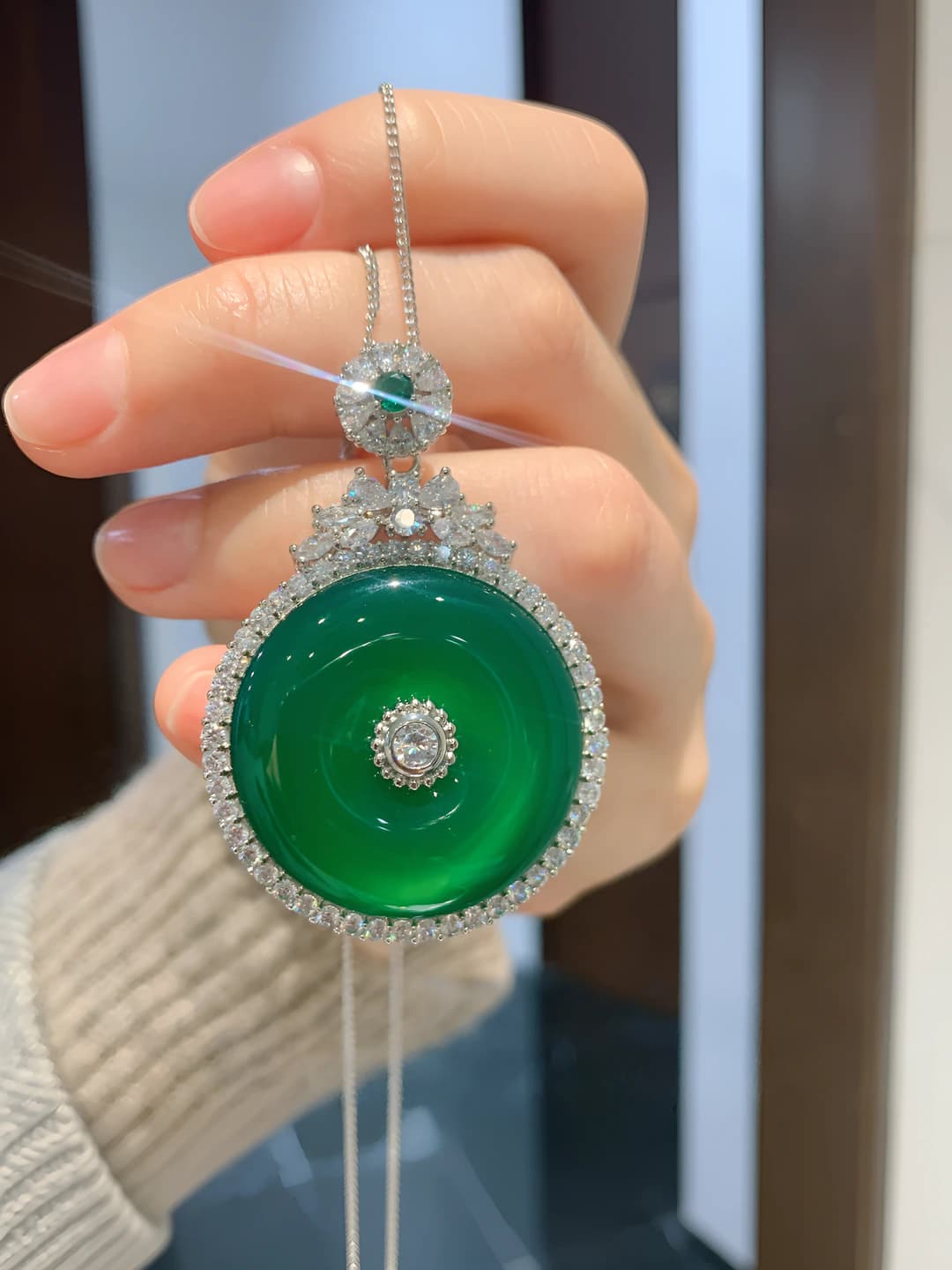 Women's green jadeite jewelry pendant, safety symbol, 30*30 mm, light luxury style