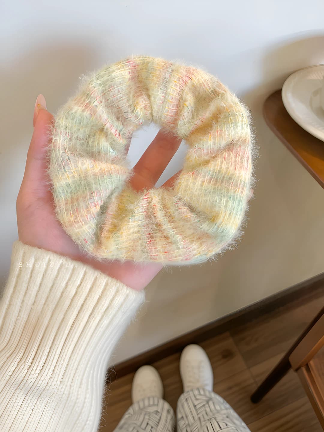 Yellow sausage loop