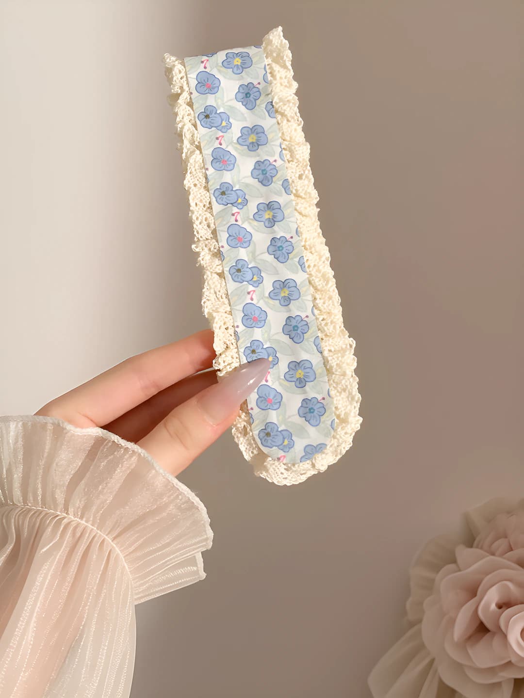 Blue floral, ~34 cm, 5 cm
