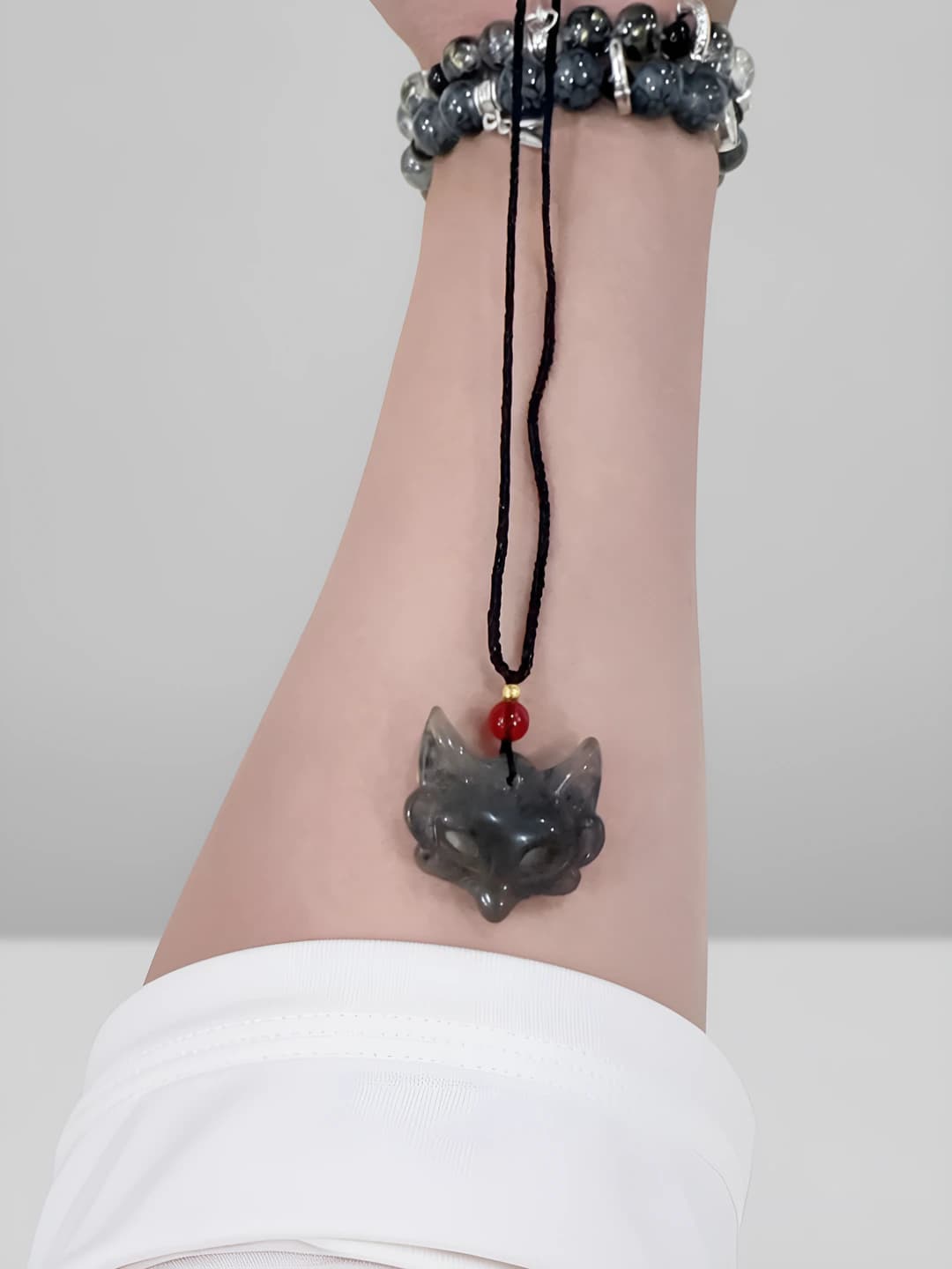 Fox mask necklace, black