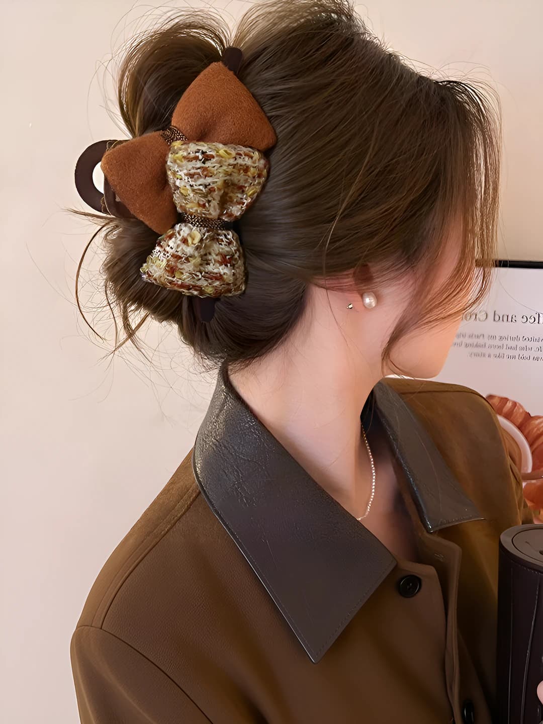 Caramel large AB bow, 13 cm