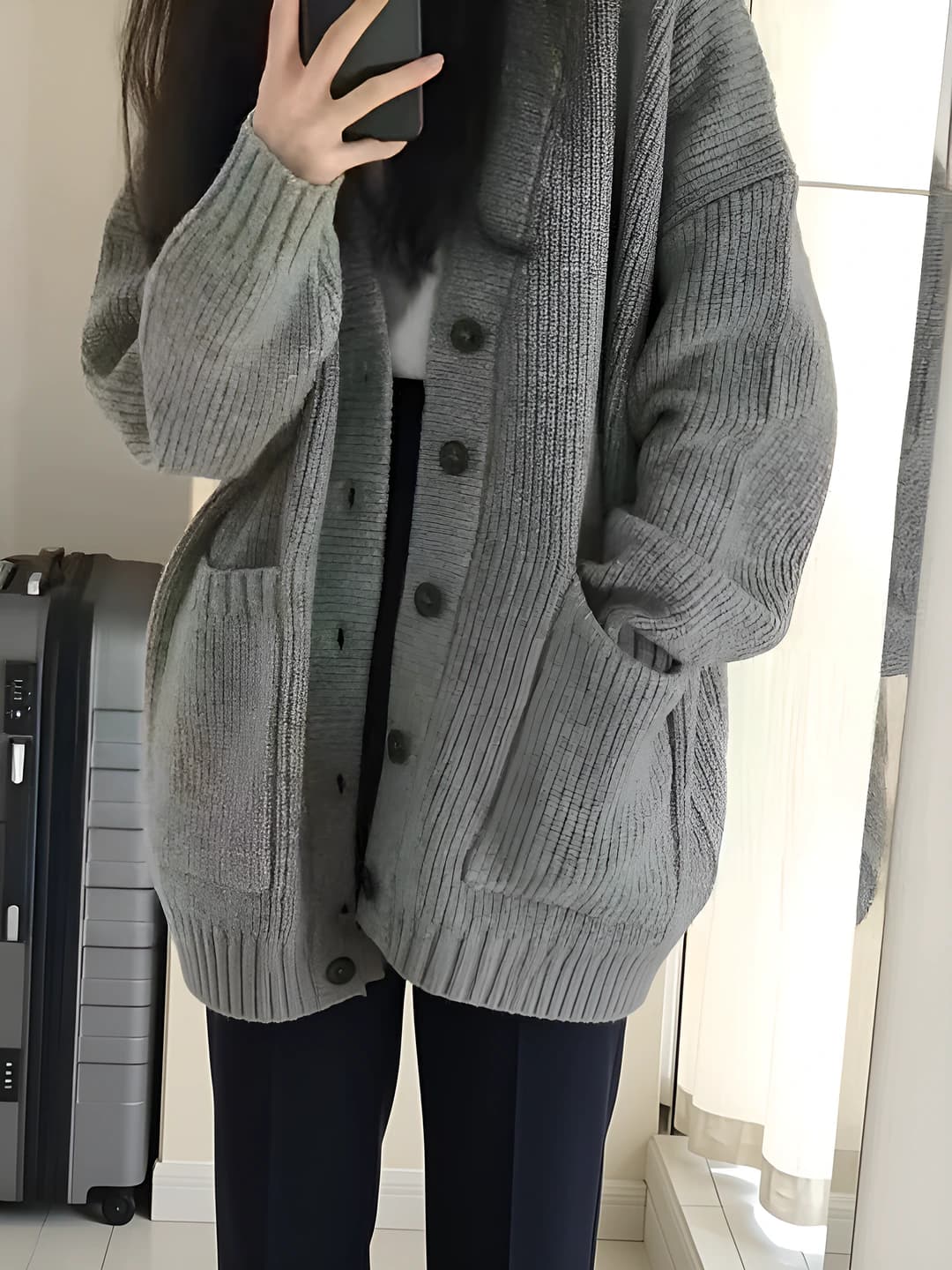 Women's thick knit cardigan, autumn-winter, loose fit, V-neck, sleeveless, solid colour, retro style
