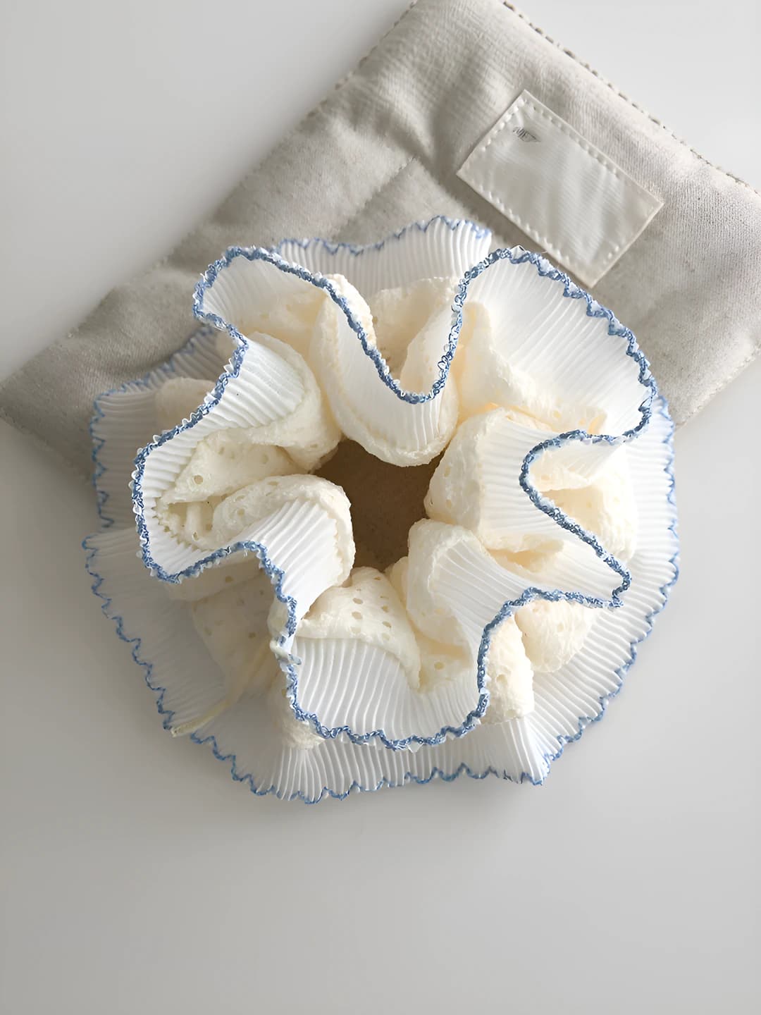 2# Double layer blue floral lace edge - 16 cm
