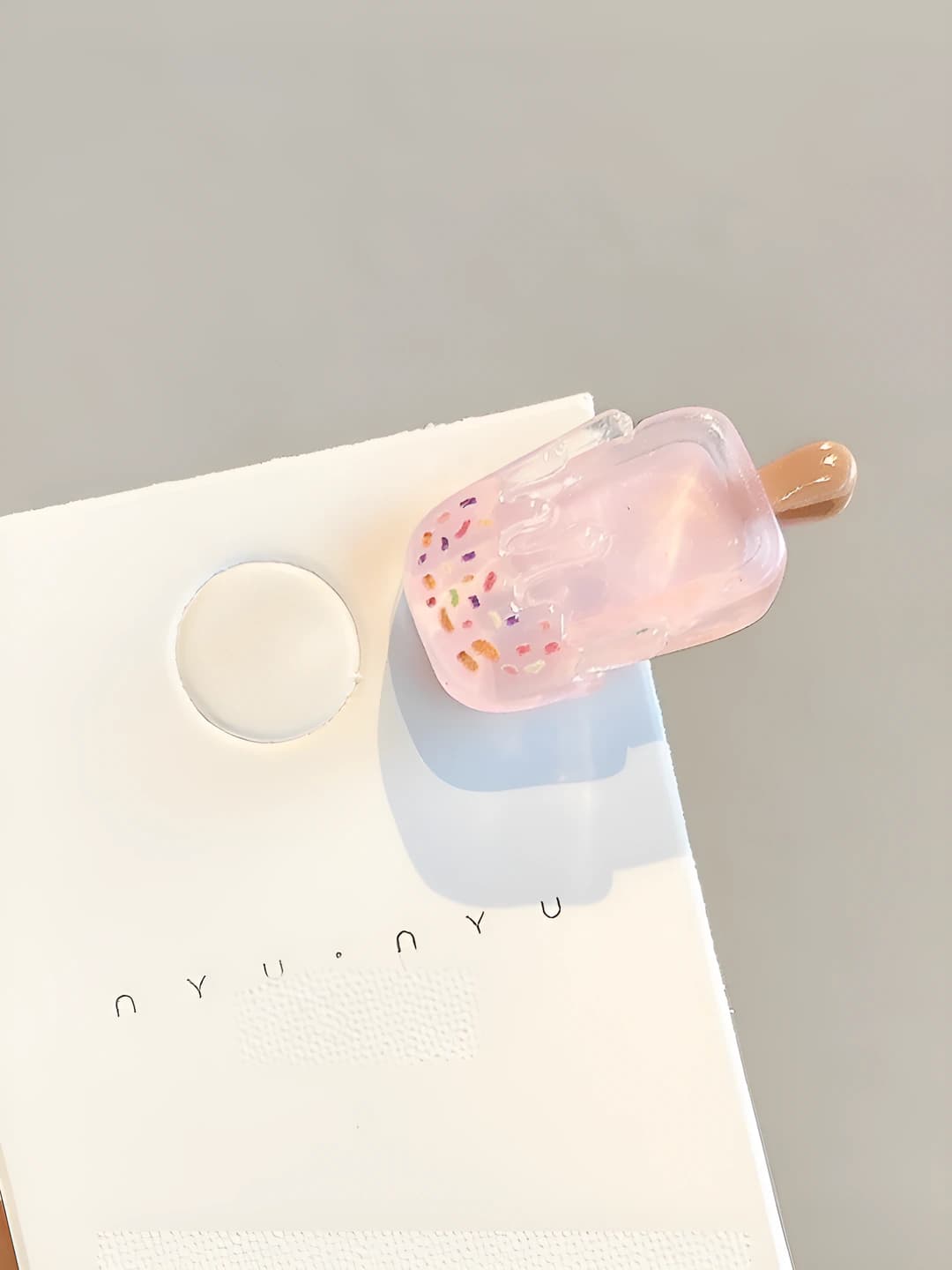 1# Ice cream, pink, 3cm