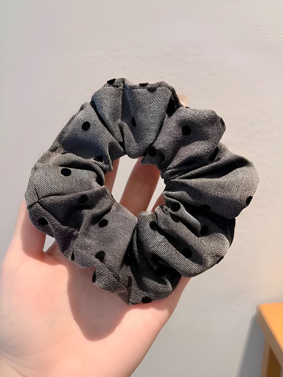 Grey polka dot, 12 cm