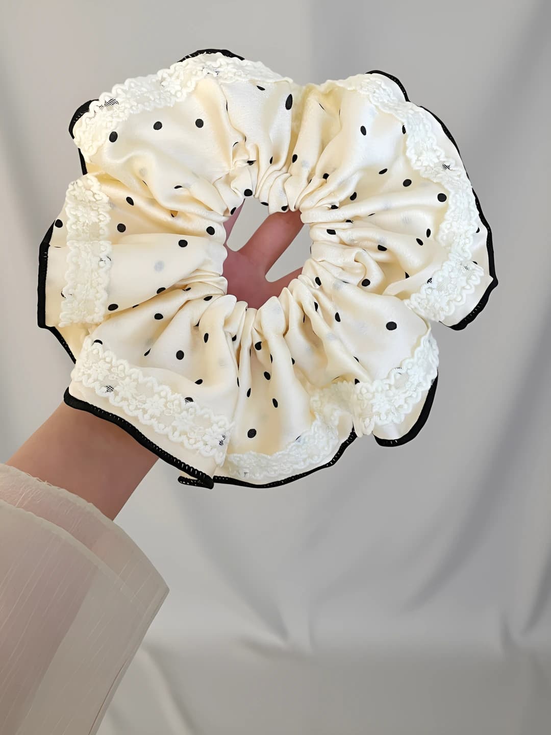 White - lace large scrunchie