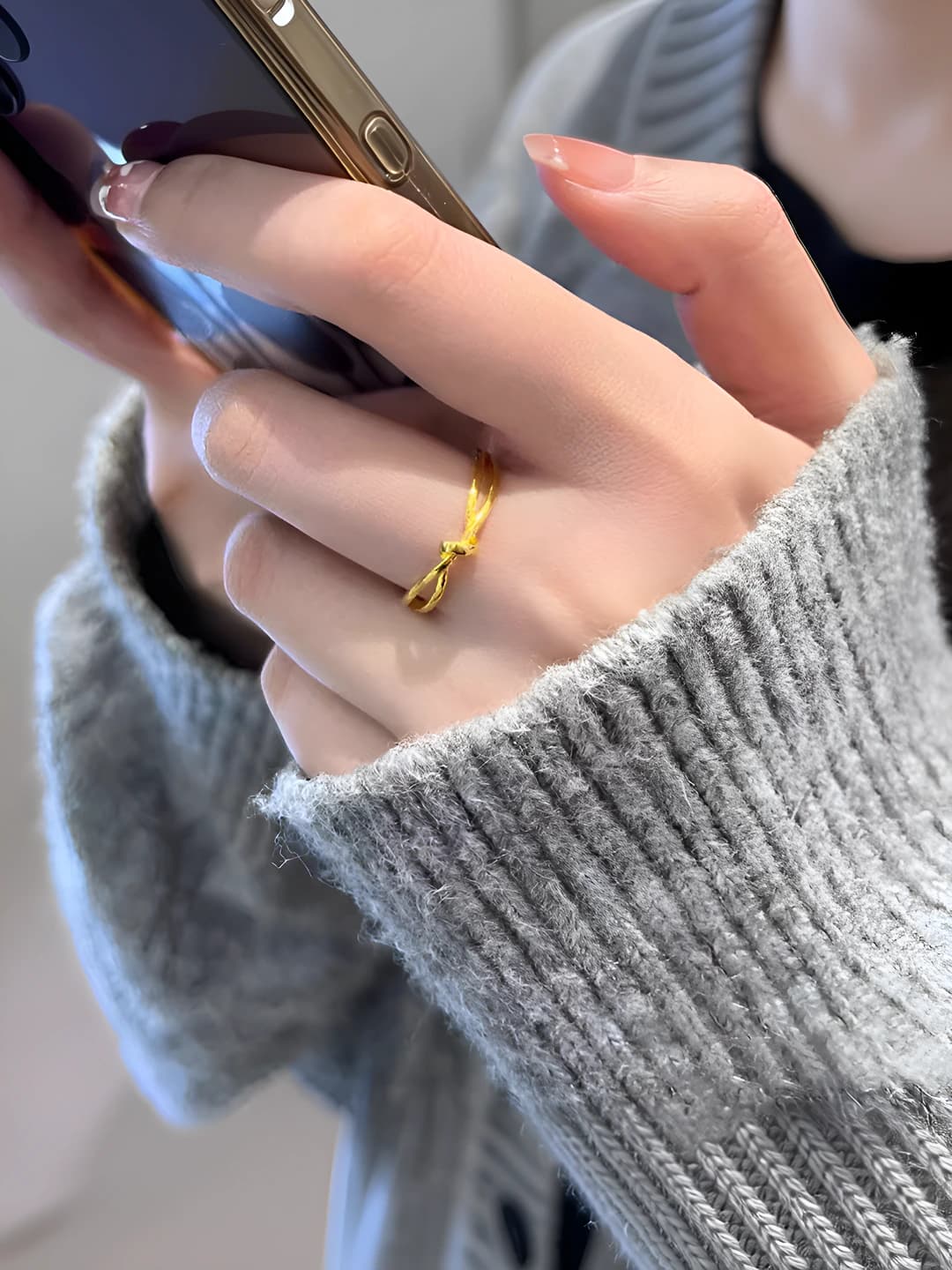 Knot ring for women, adjustable, simple design, metal