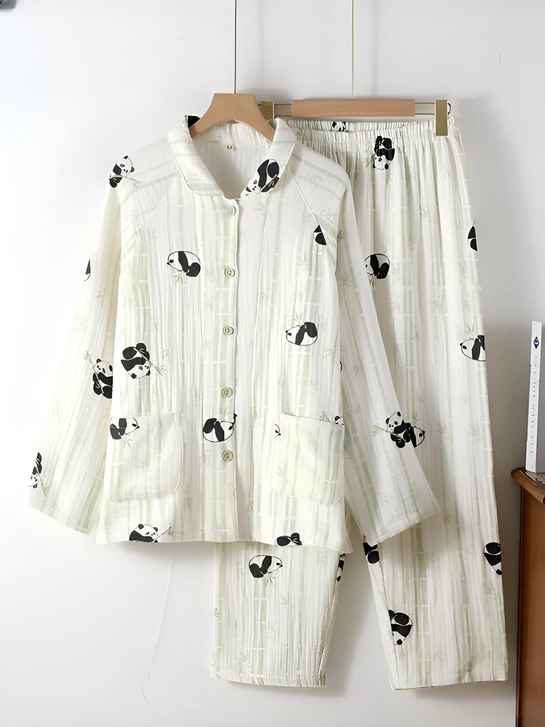 Bamboo panda (Peter pan collar)