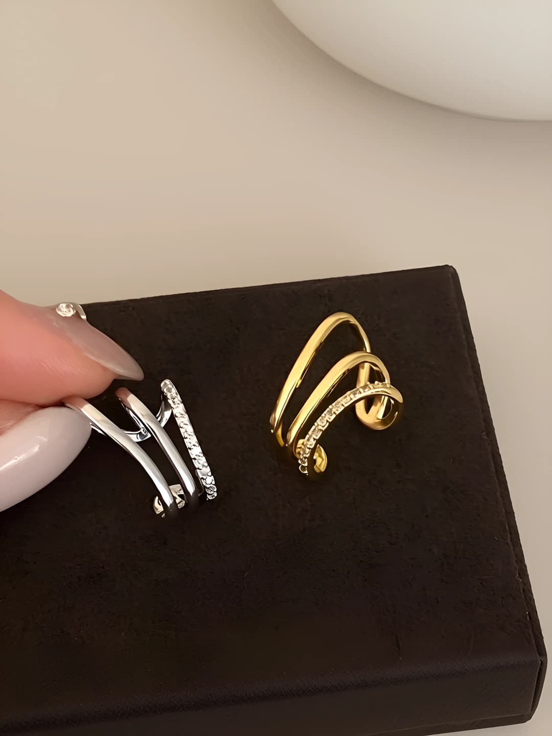 Ayollar uchun oddiy uslubdagi geometrik shakldagi 18k palladium qoplamali mis quloq bezagi
