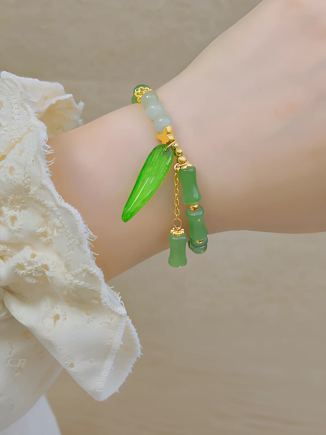 Green bamboo and leaf