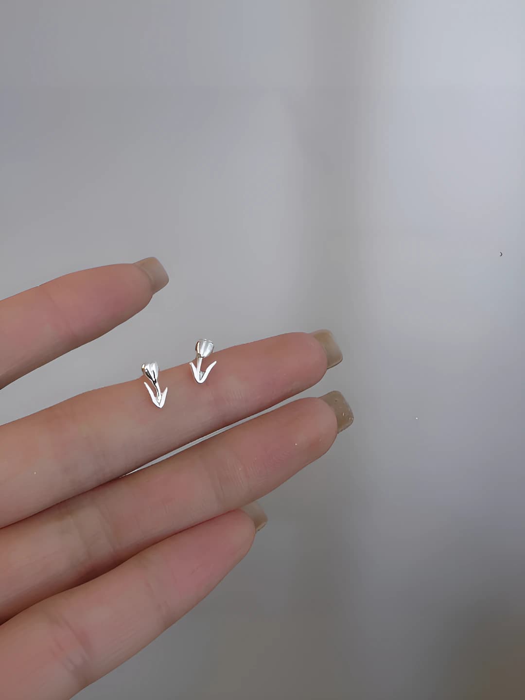 2# Small stud - Gold - Spring