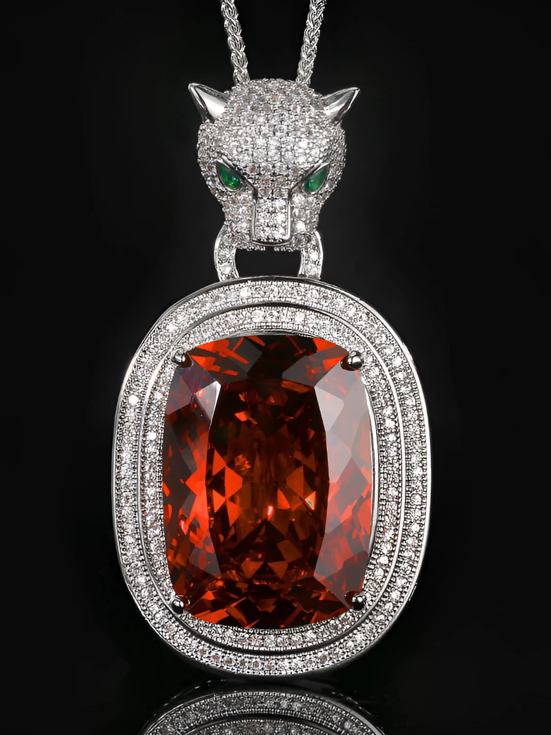 Orange-red, Chopard chain
