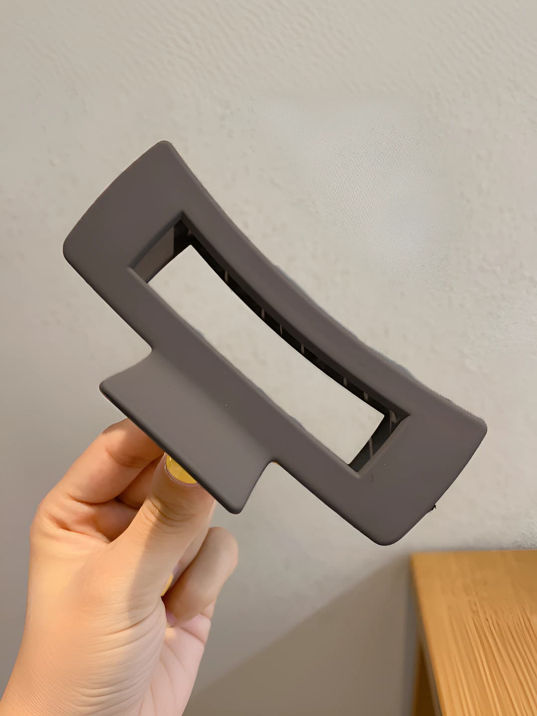 2# Dark Coffee Square Clip