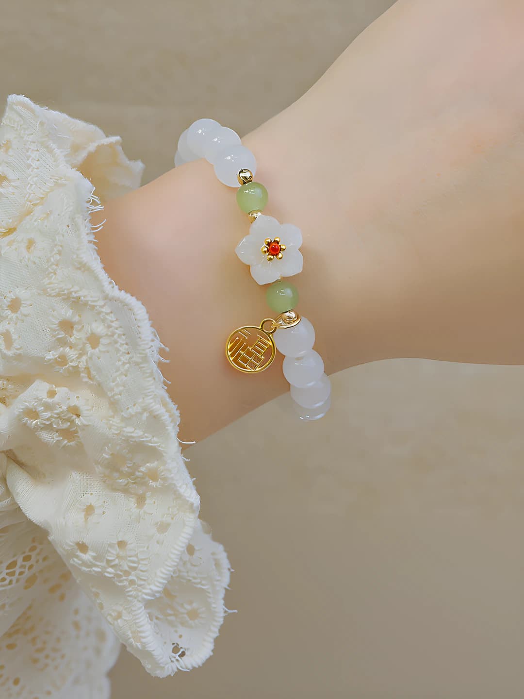 8# White beads - Lily of the valley