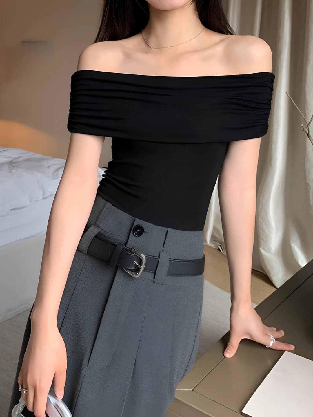 Women's off-shoulder top: summer, short sleeve, slim fit, slimming, solid colour, Japanese-Korean casual t-shirt