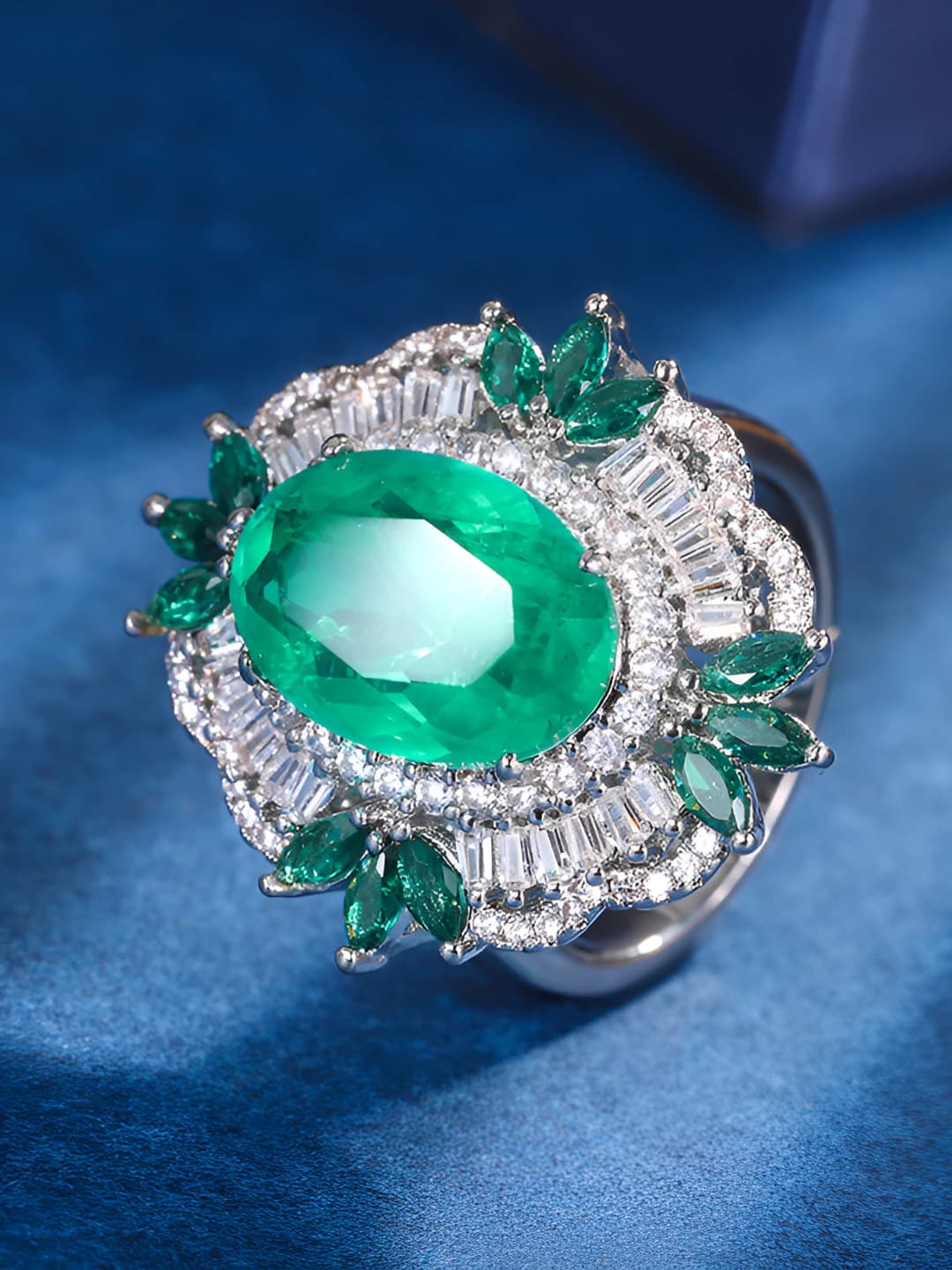 Emerald ring