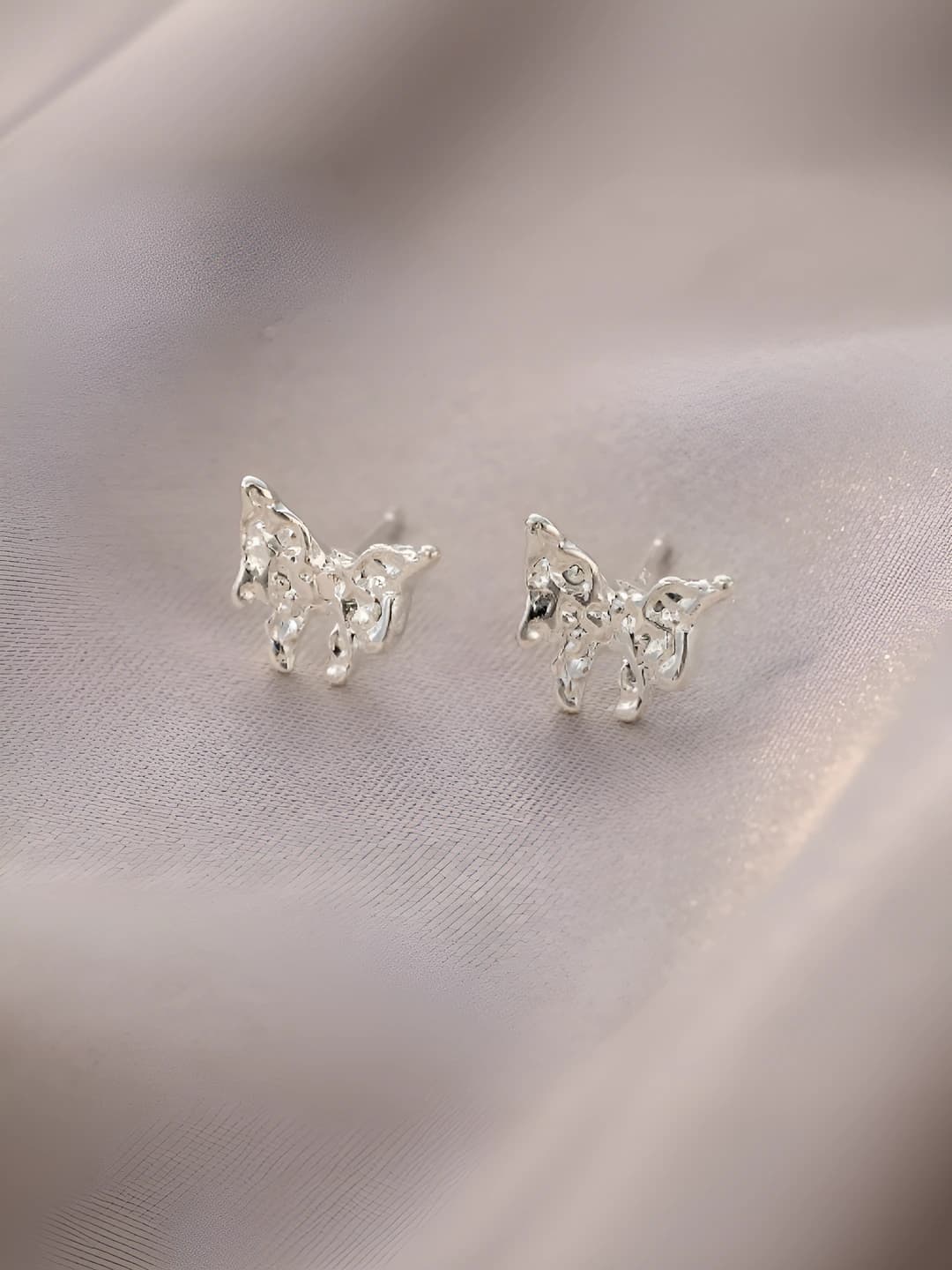 2# Butterfly studs