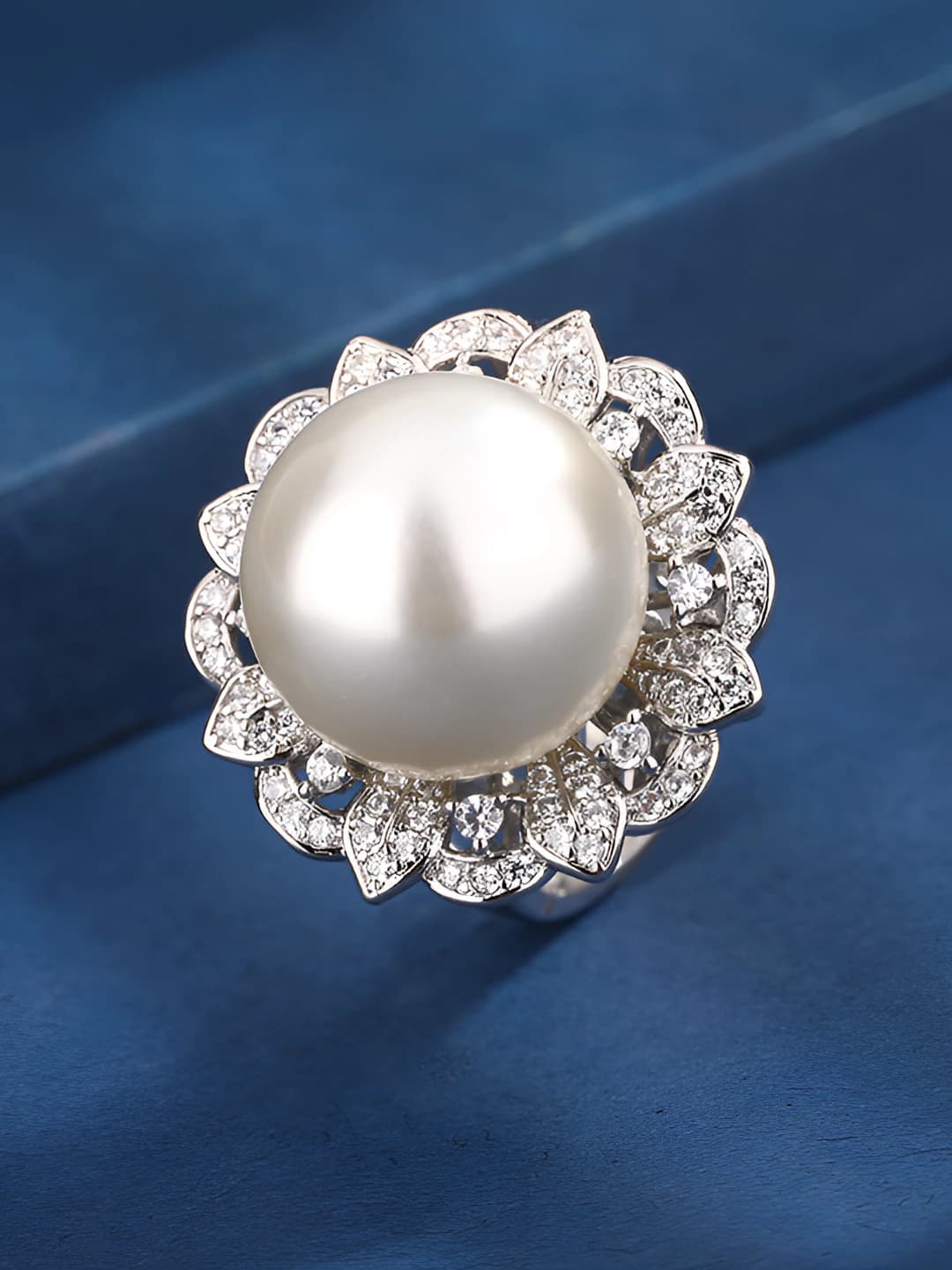 White pearl ring