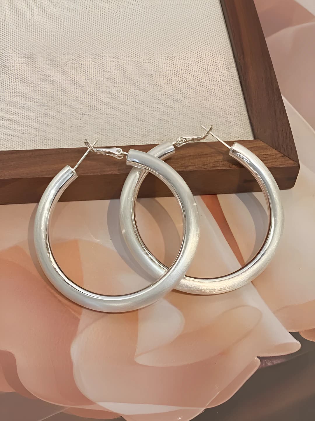 A-1358 Brushed - Silver 5 cm
