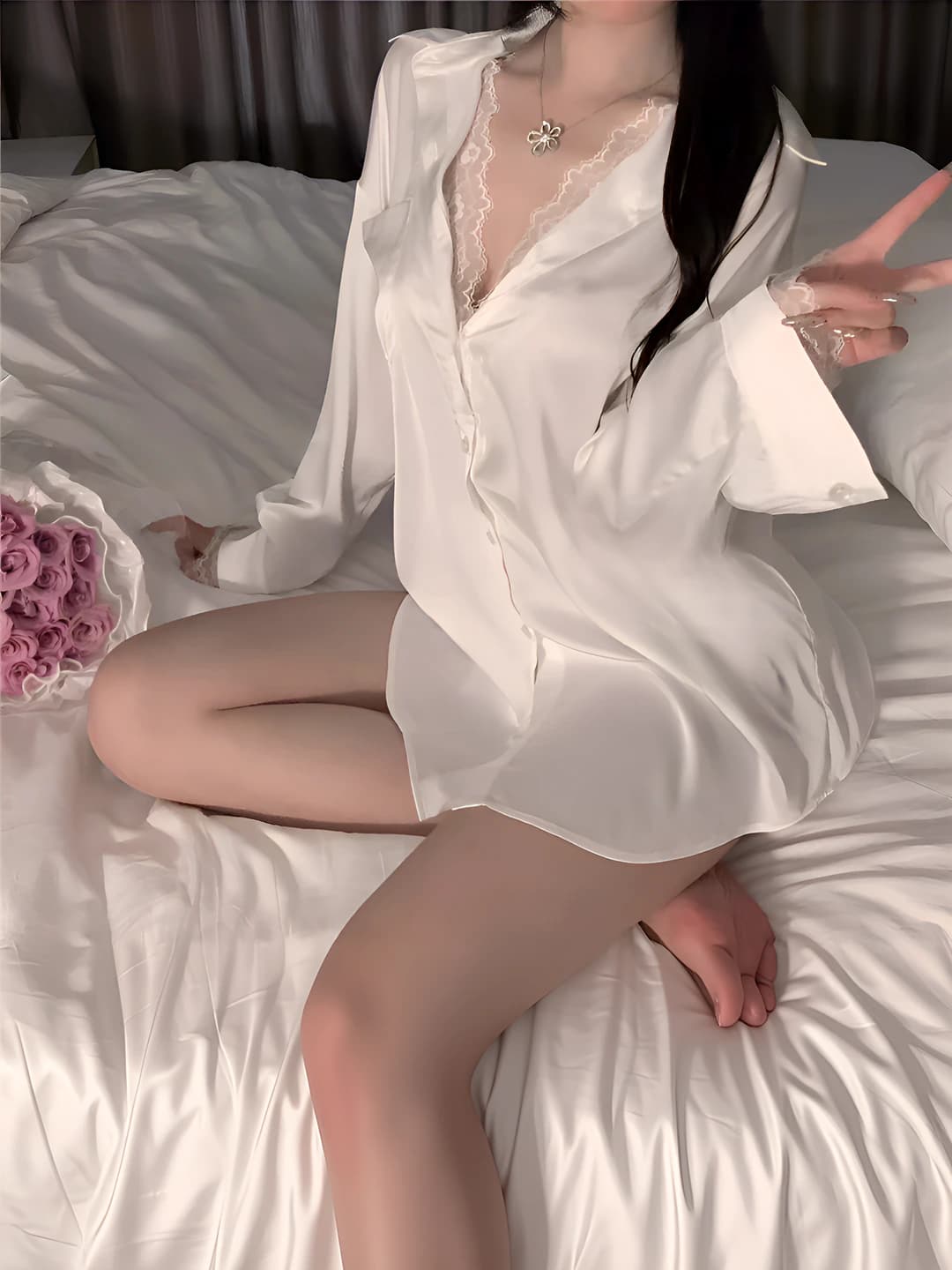 Women's pajamas: lace, thin, long sleeve, lapel collar, shorts, set
