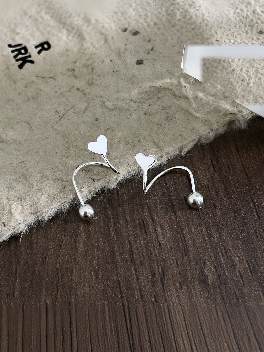 2# Heart earrings