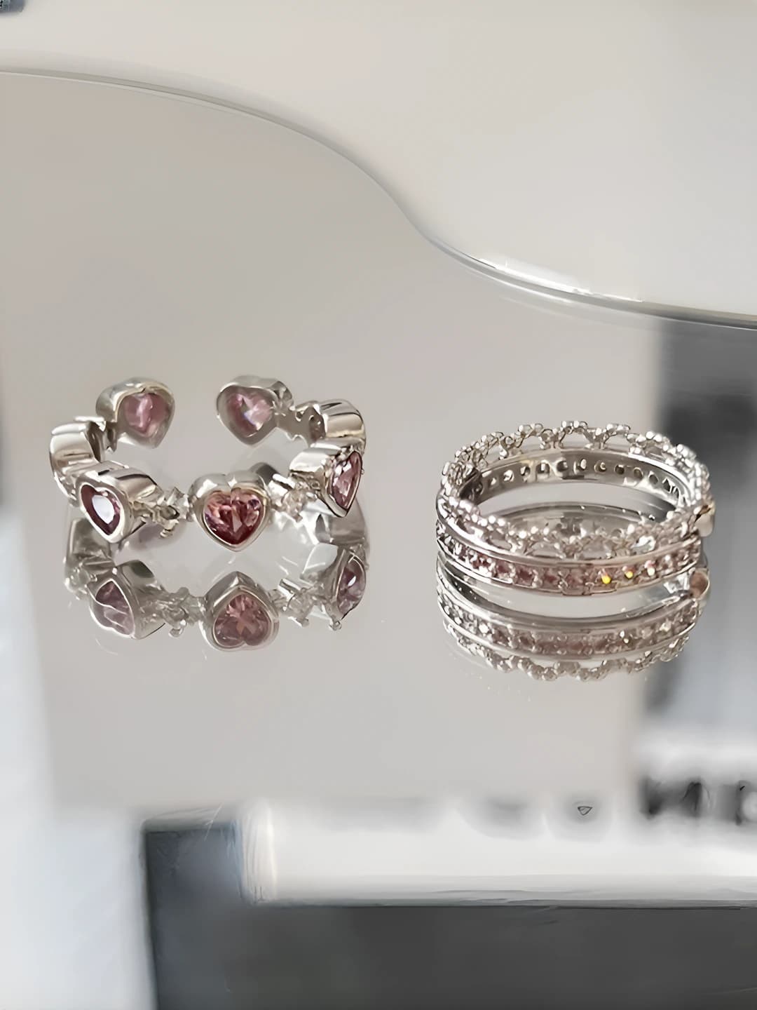 Crown heart ring