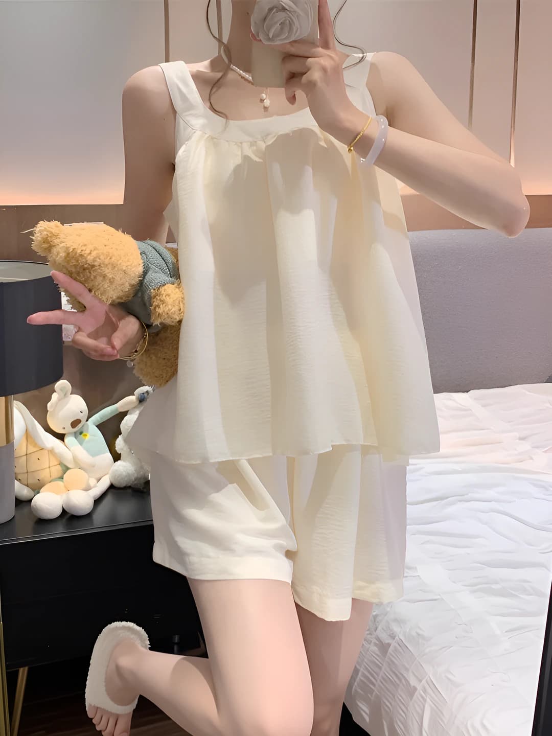 Women's 2026 summer loungewear set: thin, breathable, stretch, sleeveless camisole top and shorts