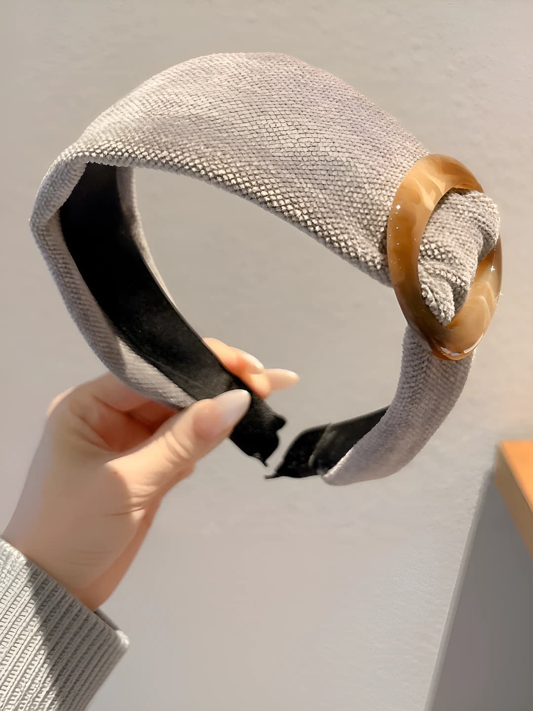 Grey round wide headband